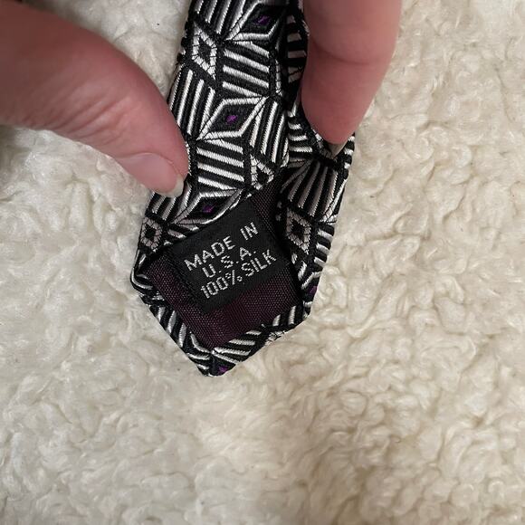 Oscar de la Renta Silk Neck Tie Geometric Print Black White Purple - Picture 5 of 7
